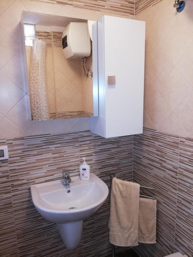 Appartamento Centralissimo Zona Terme Margherita Di Savoia Exterior foto